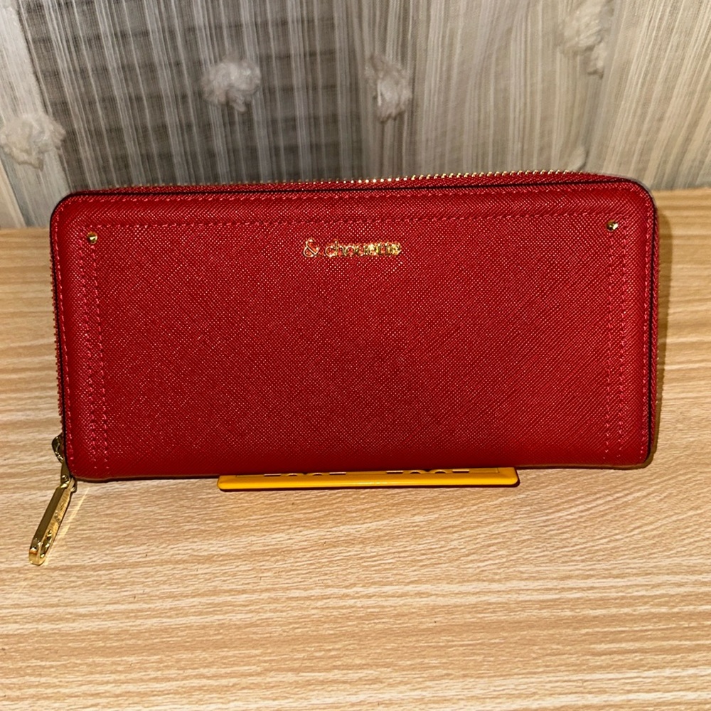 Nwot & Chouette Zip Around Long Wallet